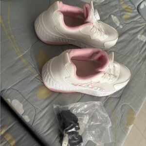 SHEIN Kids White and Pink Sneakers